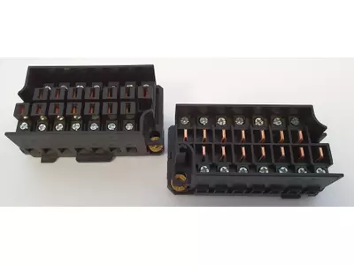 14-poliger Steckverbinder zur Stromversorgung 16A 690V