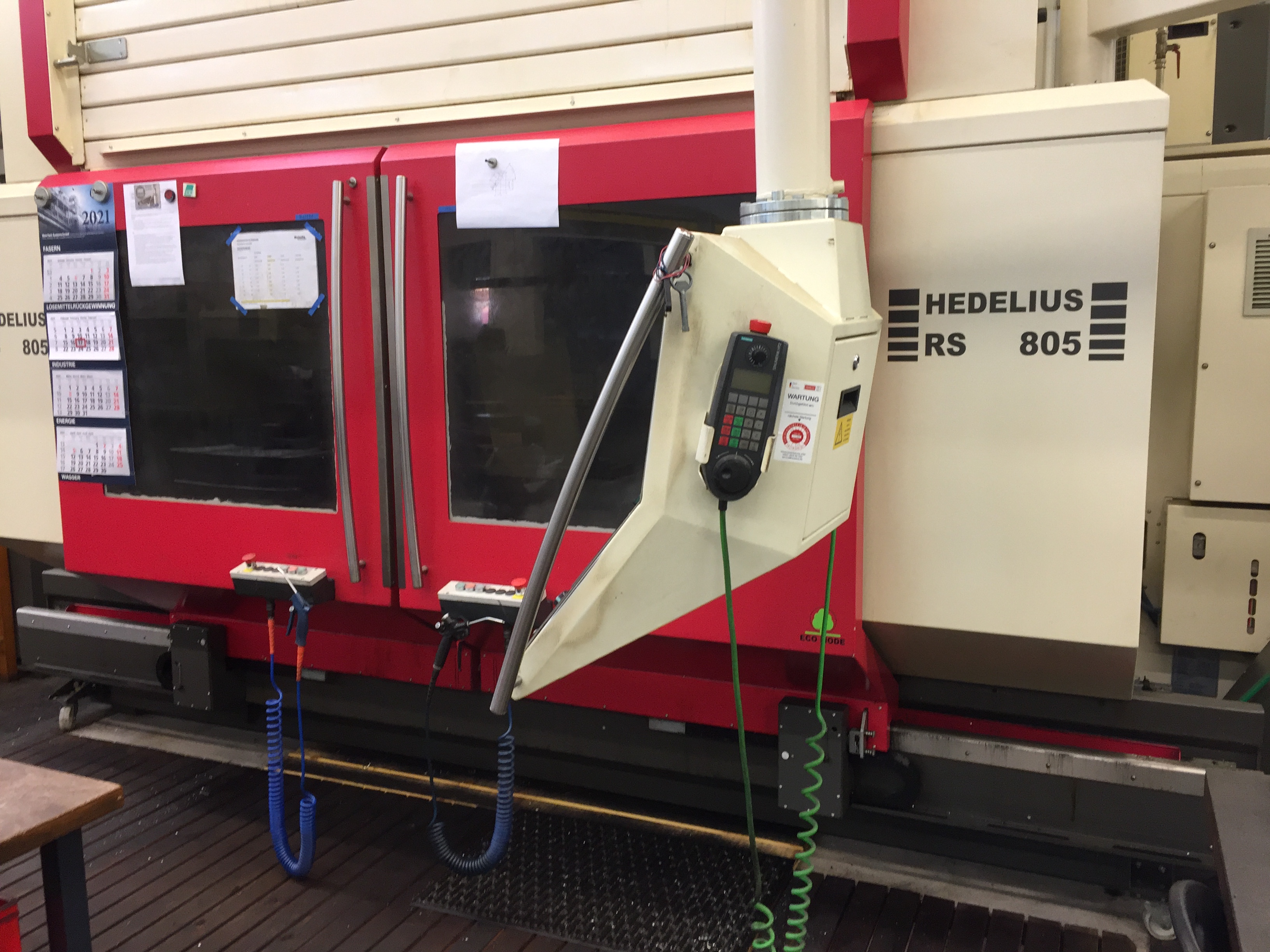 5 Achs CNC Bearbeitungszentrum