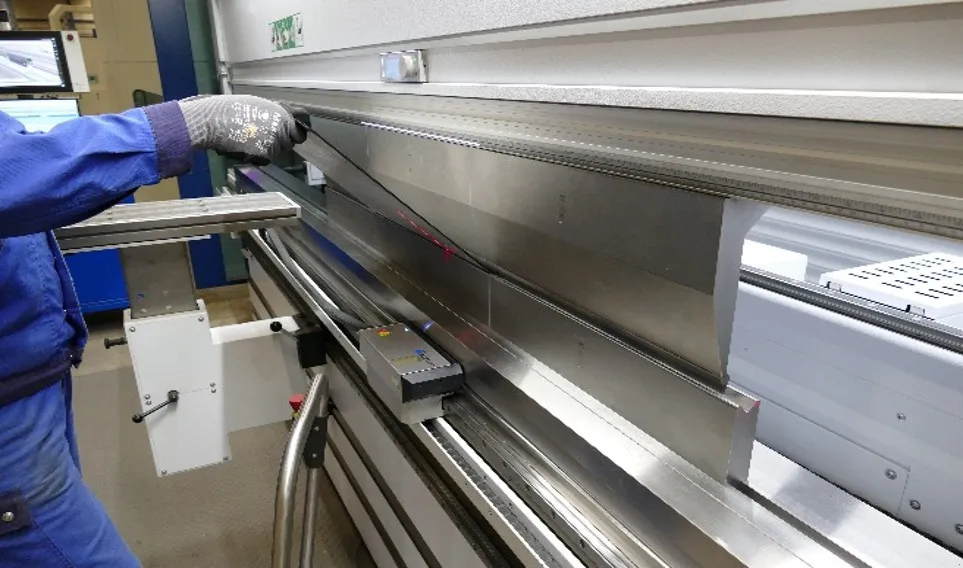 Laserkantteil
