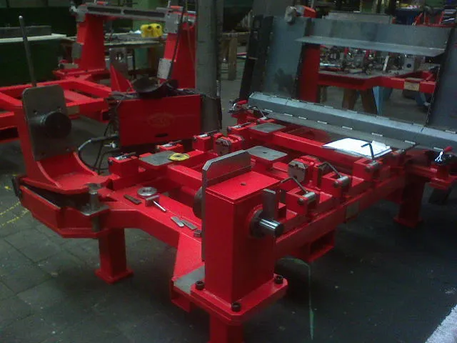 Welding fixture (agricultural machine)