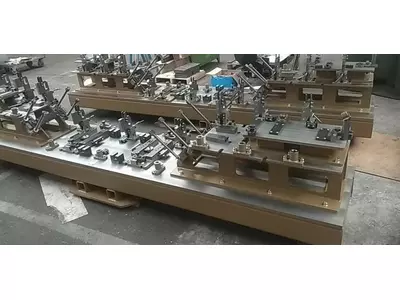 Welding fixture (railway)