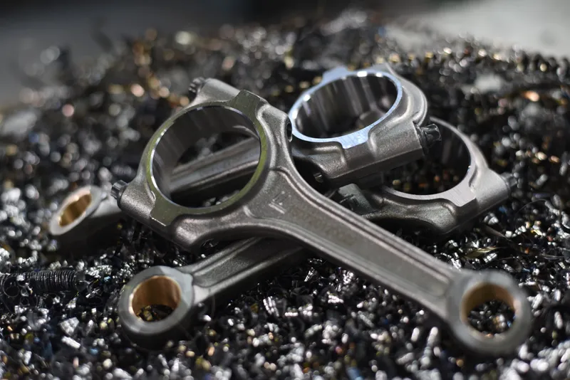CONNECTING RODS