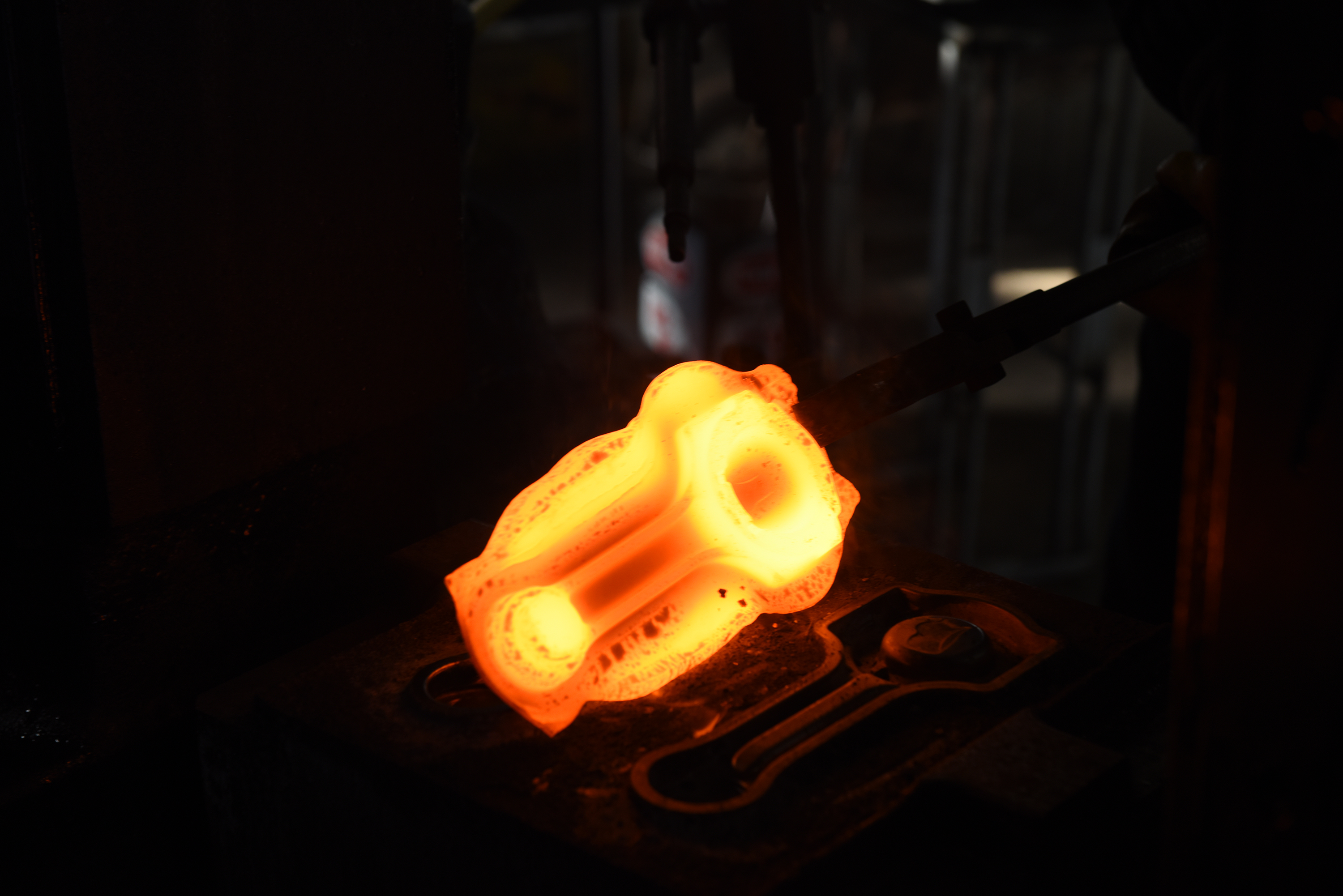 FORGING PRESS