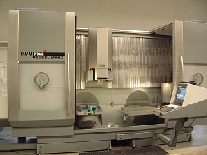 DMU 70 VL