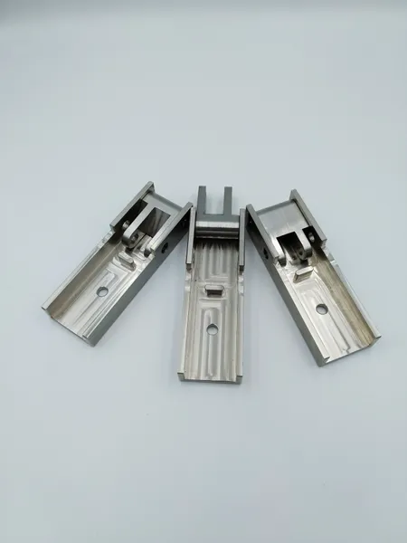 Gripper arm