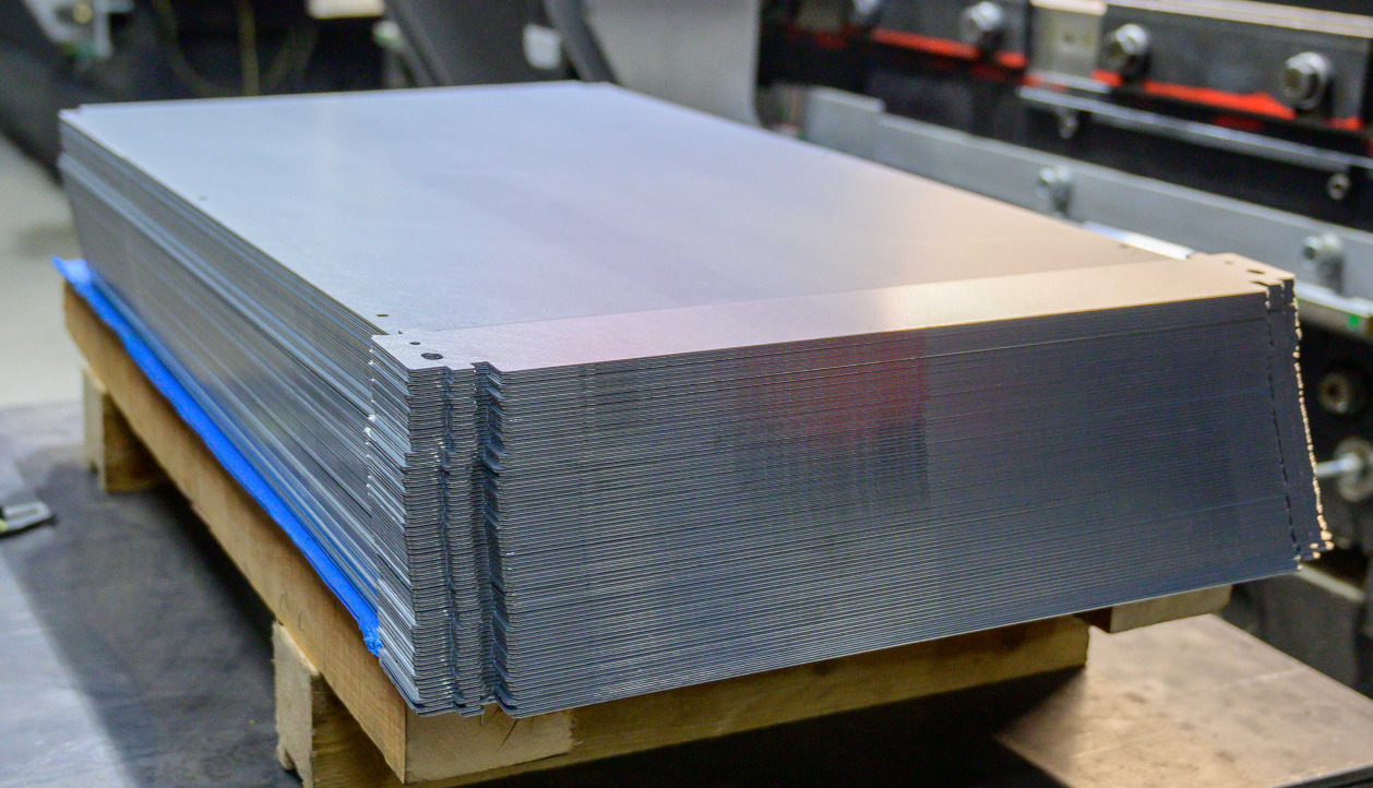Bent plate