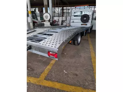 Ladefläche Kfz-Transporter