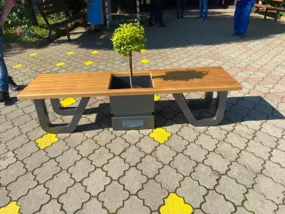 Strassenmöbel - Bank