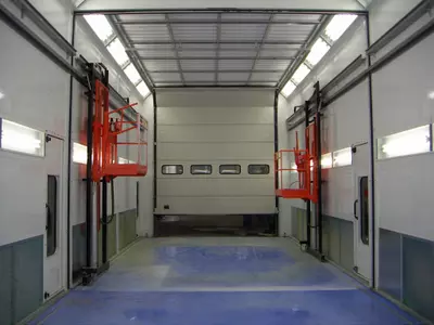 Spray painting tunnel