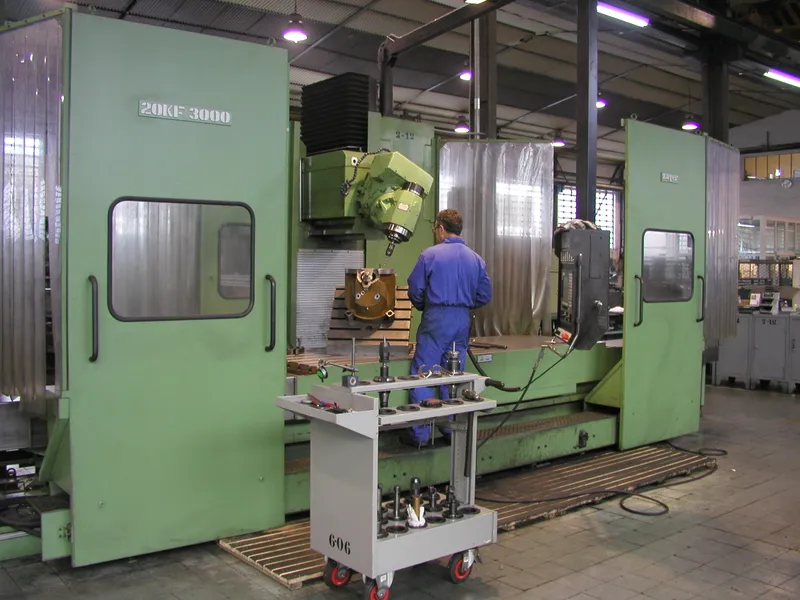 ZAYER Milling machine
