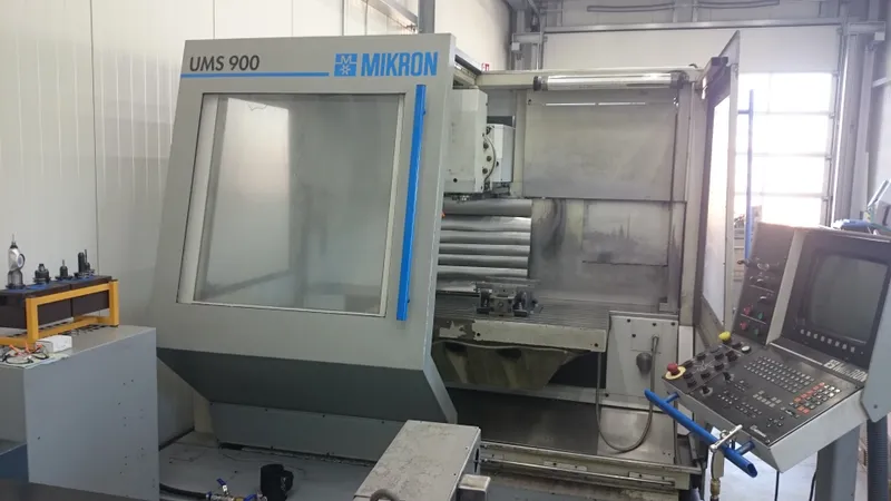 Mikron UMS 900