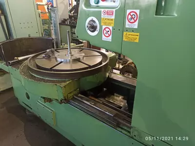 Verzahnungsmaschine für externe Zahnräder / Dentatrice per ingranaggi esterni