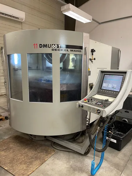 DMU 60T