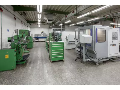 Dreh- und Fräsmaschinen