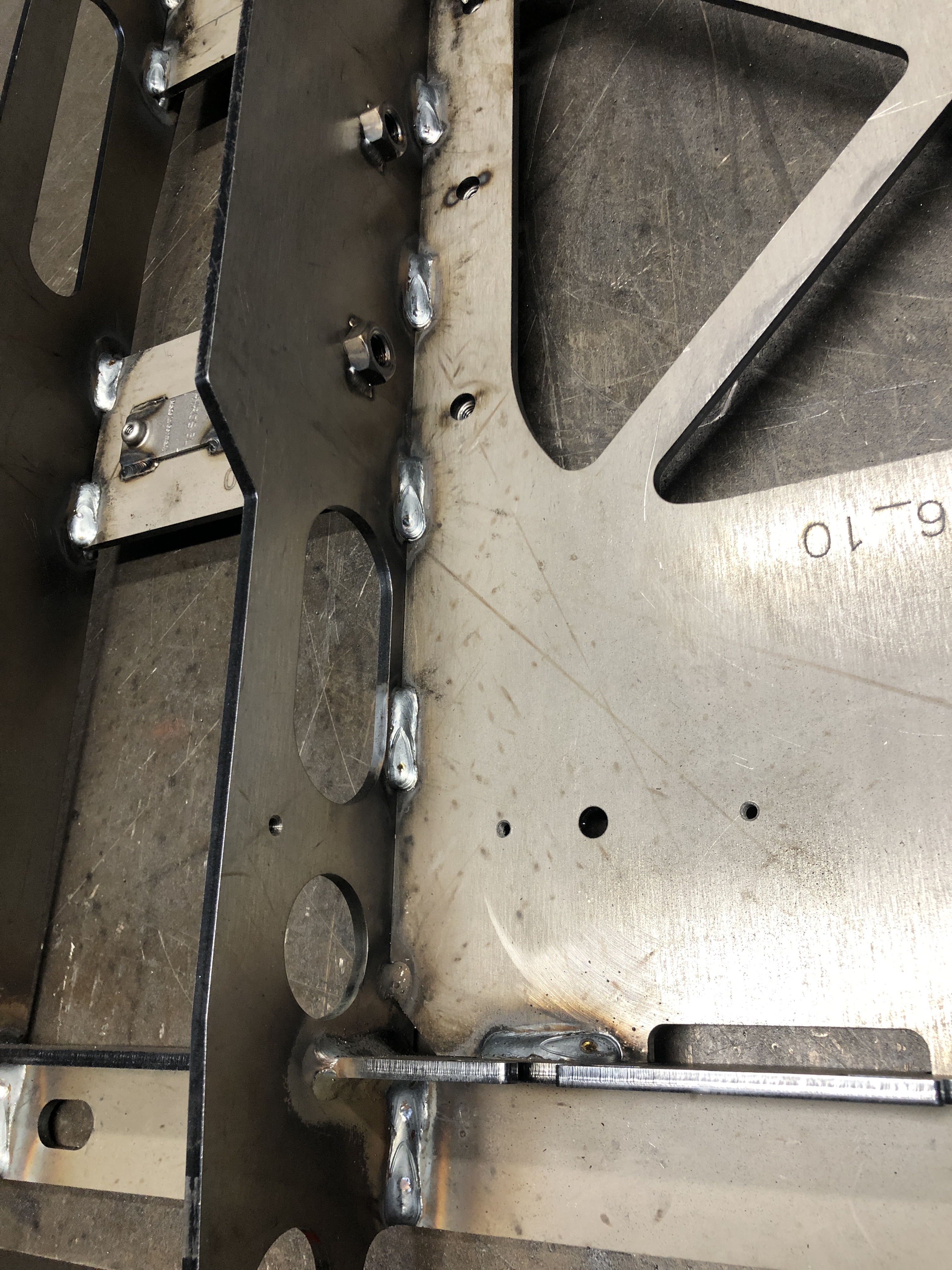 Batteriegestell für Elektrobagger