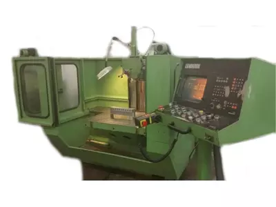 Mikron WF 31 D (Werkzeugfräsmaschine)