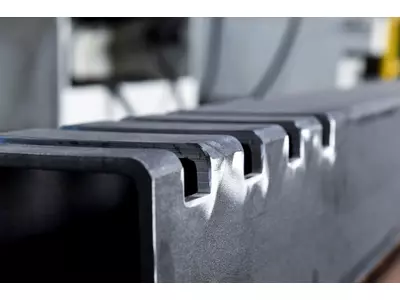 Hohlprofil bearbeitet