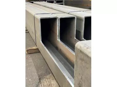 Hohlprofil mit Ausfräsung