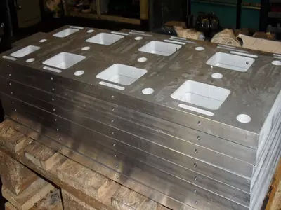 Aluminiumplatte gefräst