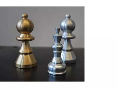 produktbeispiel_-_schachfiguren.jpg