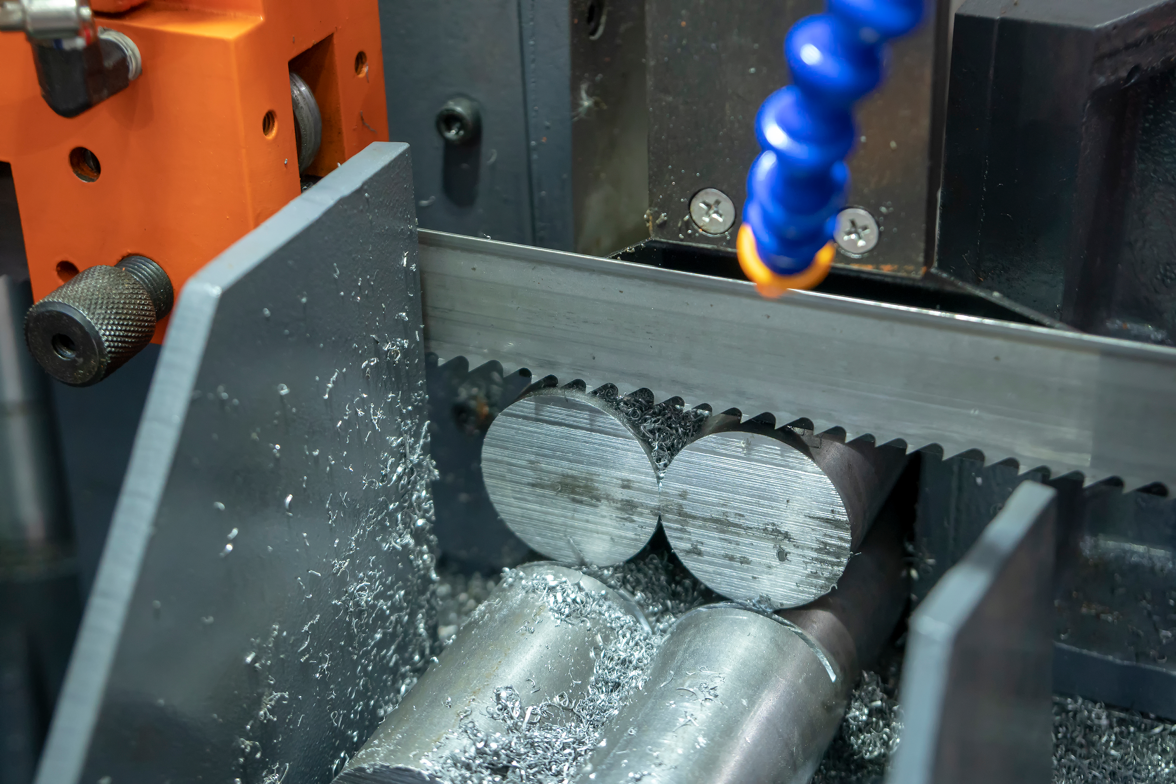 sawing machine