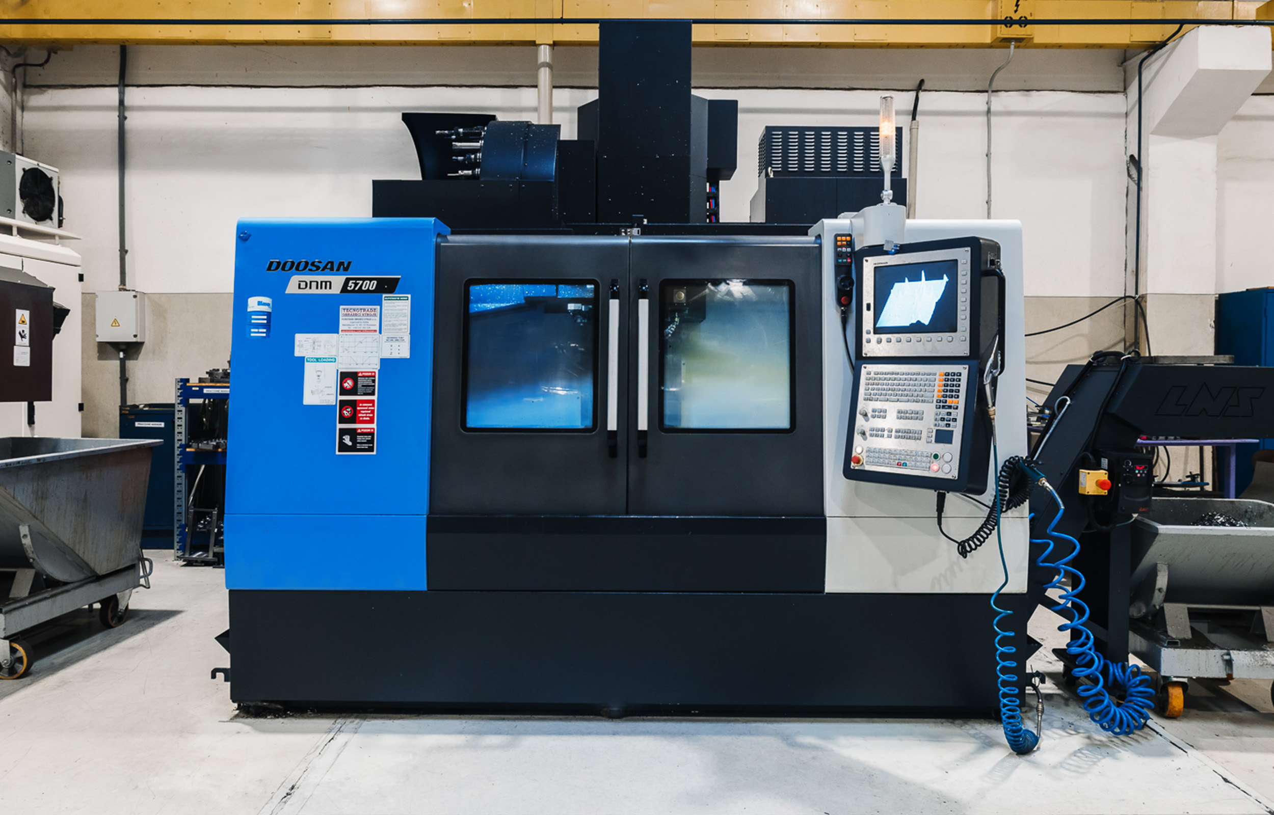 DOOSAN DNM5700