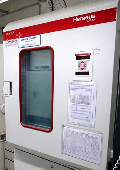Klimaschrank: Heraeus HC 4057