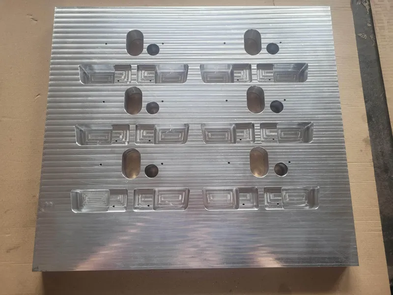 Aluminium cover