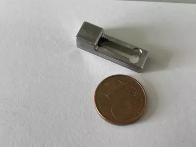 Schieber Kontaktierung