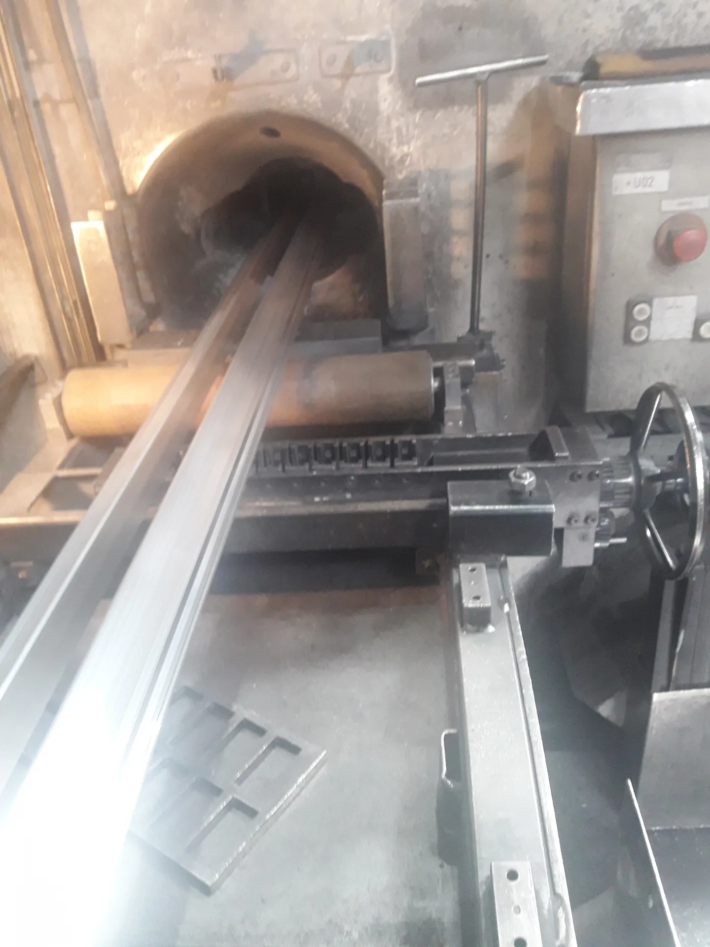 Extrusion Press