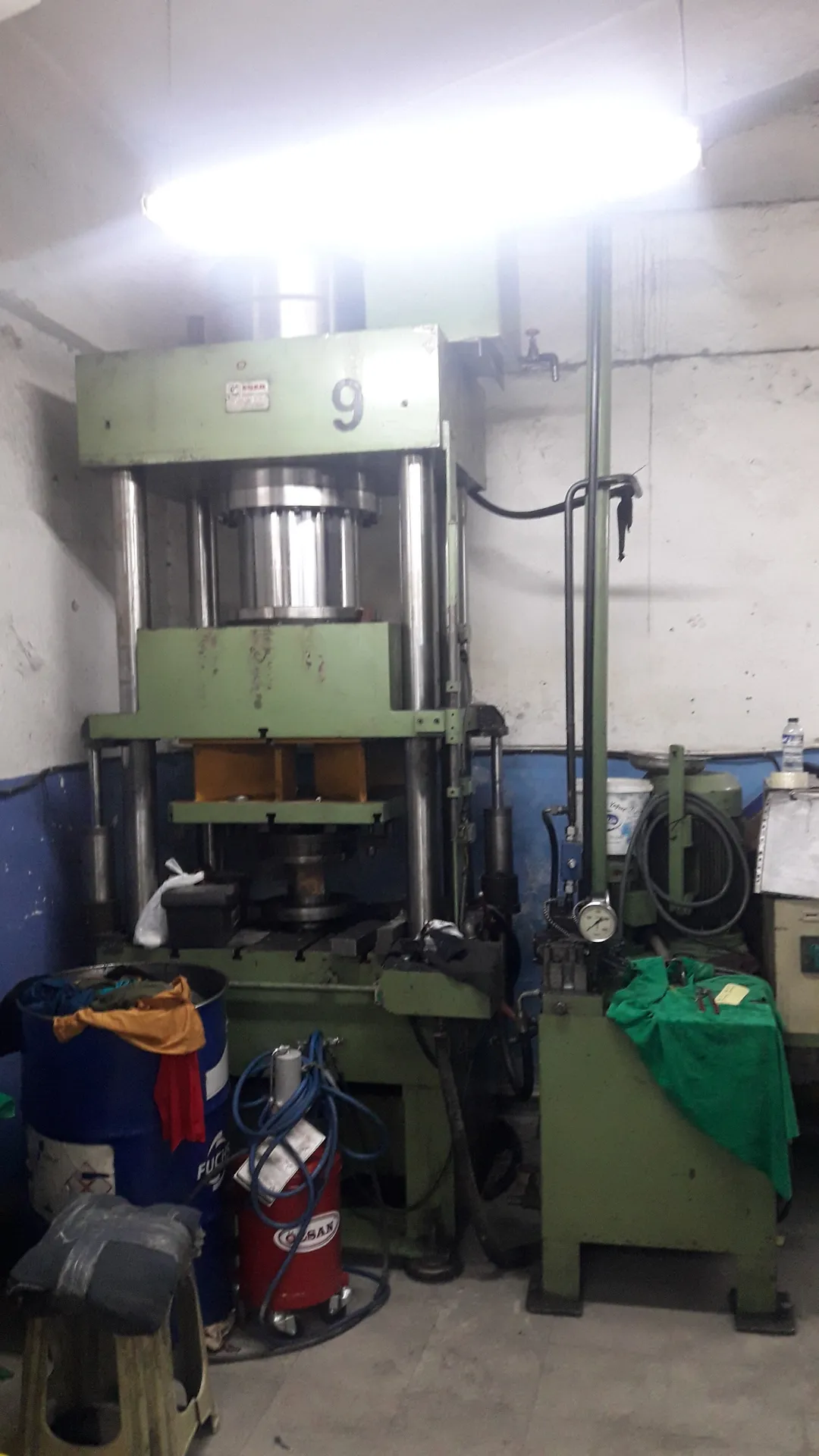ESER MAKINA (350 TON)