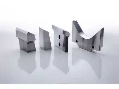 COLTELLI E INSERTI -BLADES OR INSERTS - MESSER ODER GEGENMESSER