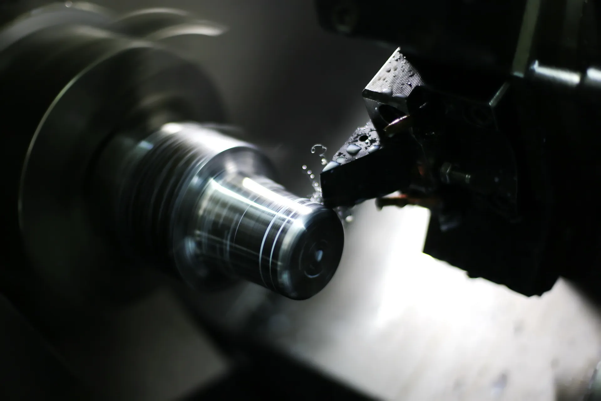 Tool for stamping aluminum pipes