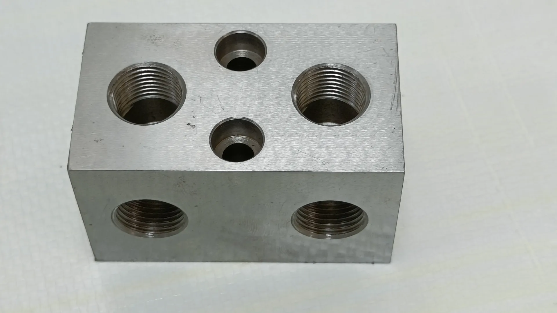 Hydrolic Line Block