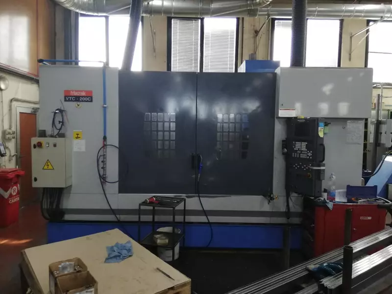 mazak_vtc_200c.webp