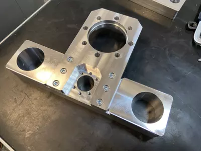 Machine component assembly