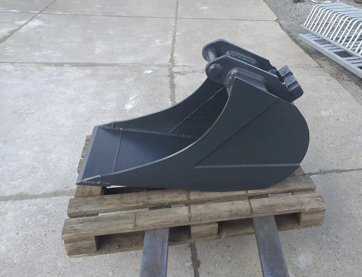 Excavator bucket