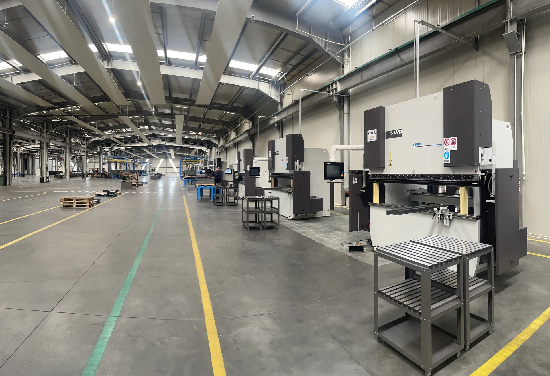 Bending machines