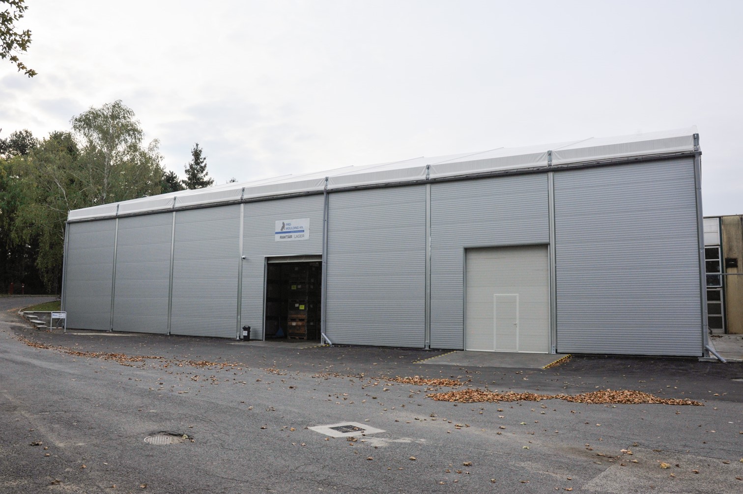 Neue Lagerhalle