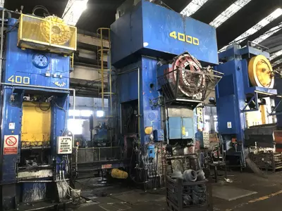 Pressa 4000