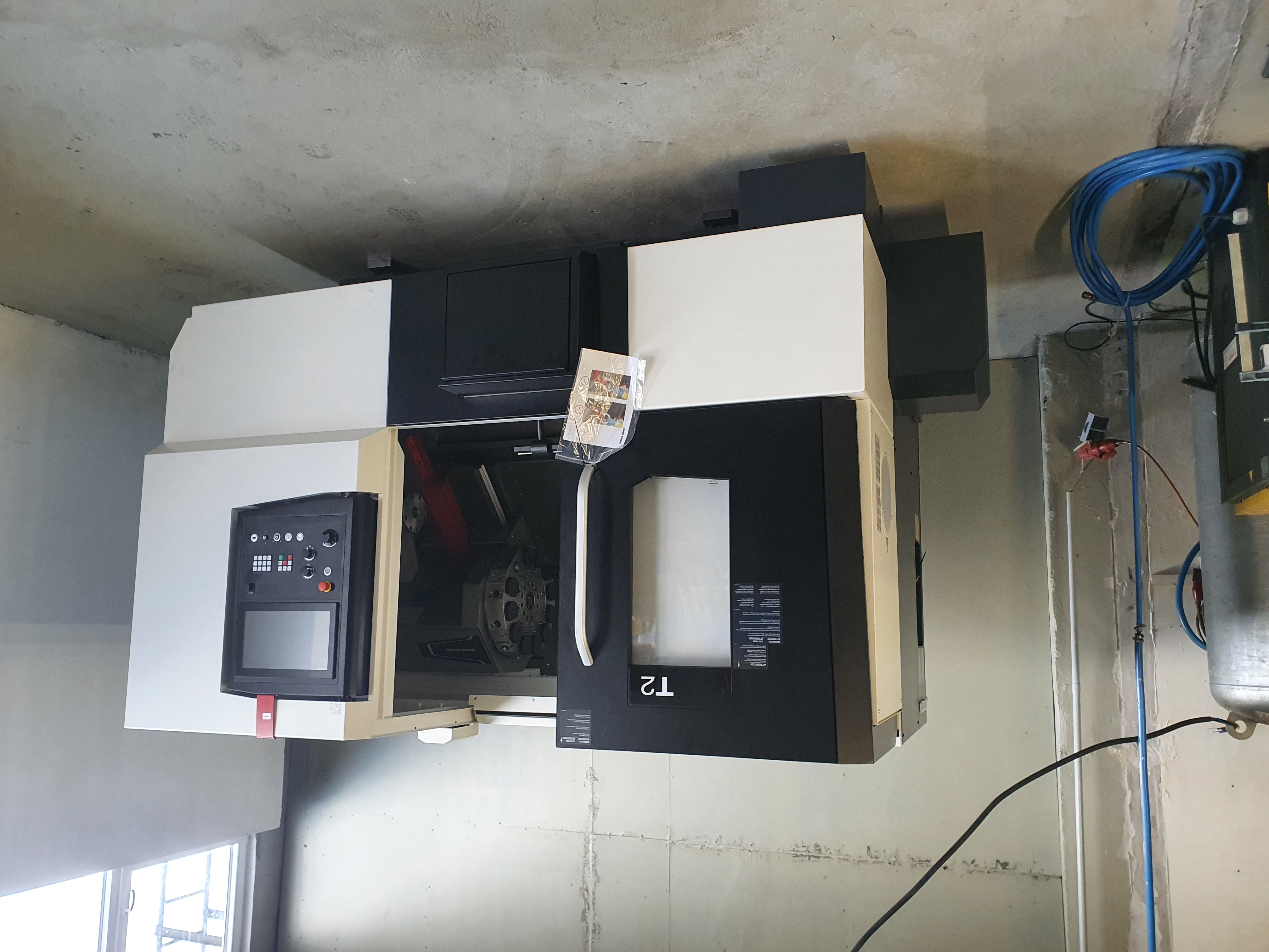 DMG Mori T2