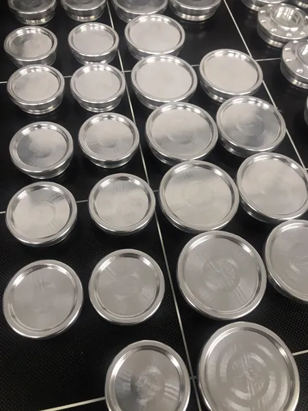 Frame caps