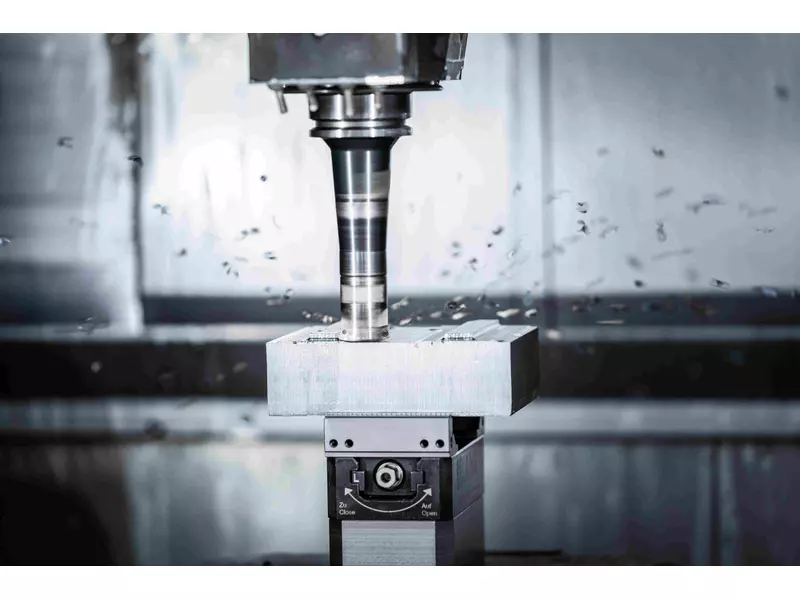zerspanung_cnc_fraese_zerspanungszentrum_ps_gmp1_2019-04-25_s1b00548_c557701.01.1.copy.webp