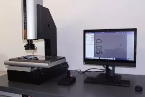 CNC-Video-Messmikroskop MM1 300CMZ
