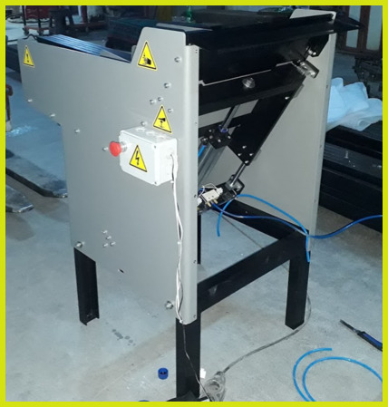 Cylindrical Part Transfering Machine