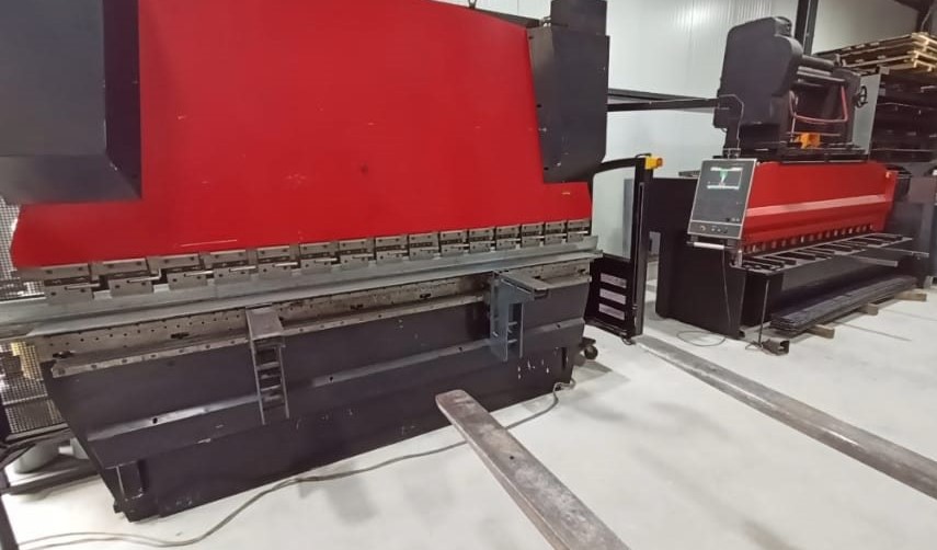 Abkantpresse