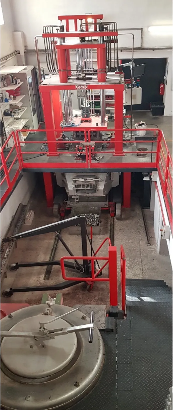 Niederdruck-Gießereimaschine