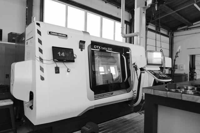 CTX beta 800 + Crane