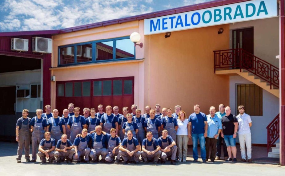 Metaloobrada team.