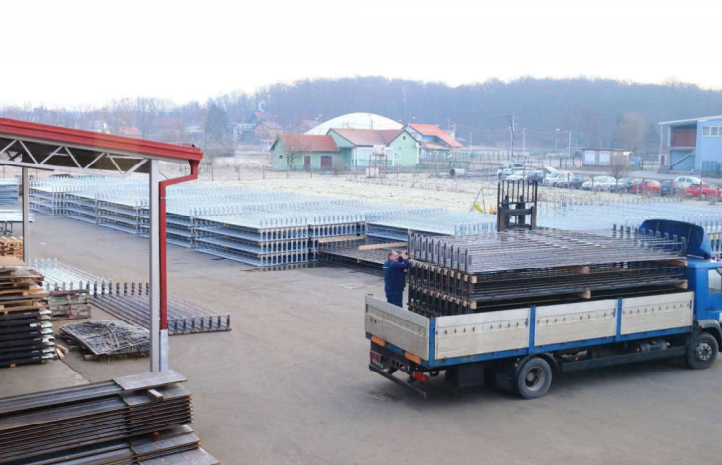 yard_storage